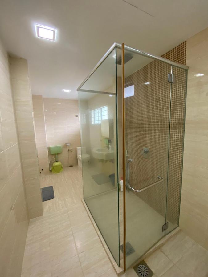 Entire Residential Home•Jia Residences Bkt Serdang沙登温暖的家 Seri Kembangan Exterior photo